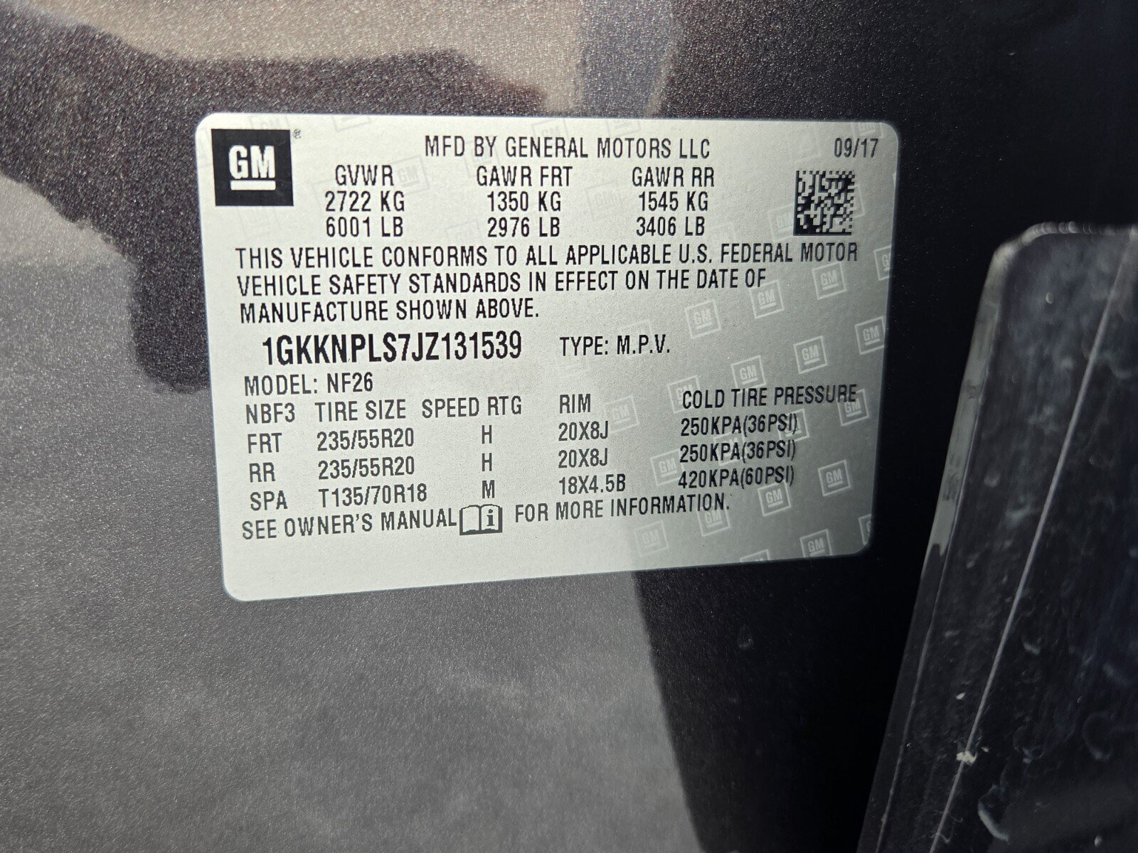 Used 2018 GMC Acadia Denali w/ Technology Package FWD image 14