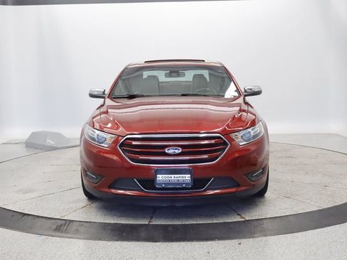 Used 2018 Ford Taurus Limited AWD/4WD image 13