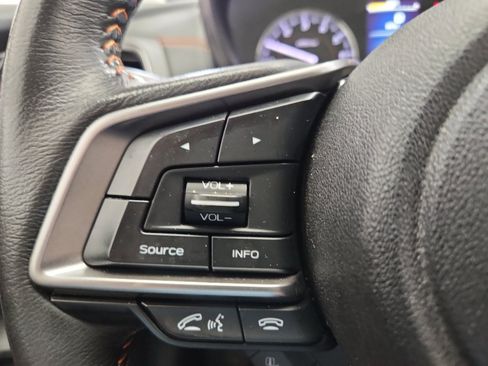 Used 2020 Subaru Crosstrek 2.0i Limited w/ Moonroof Package image 13