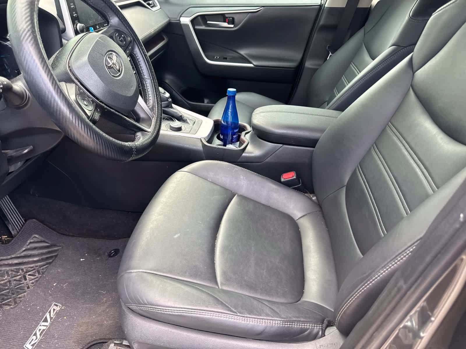 Used 2021 Toyota RAV4 Limited AWD/4WD image 8