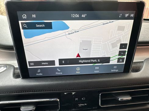 Used 2023 Lincoln Aviator AWD image 16