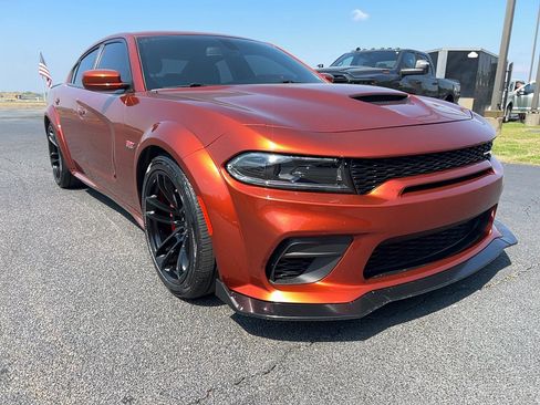 Used 2022 Dodge Charger Scat Pack image 3