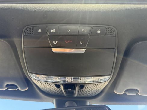 Used 2018 Mercedes-Benz C 300 4MATIC Sedan w/ Premium Package image 17