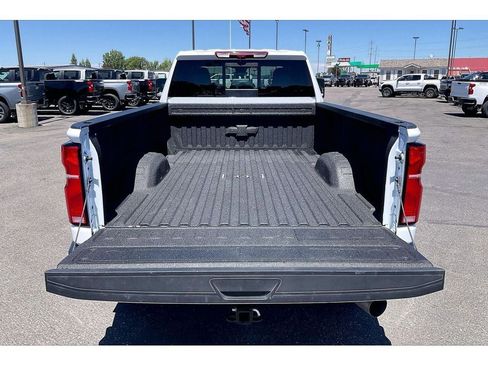 Used 2026 Chevrolet Silverado 3500 High Country w/ Technology Package AWD/4WD image 11