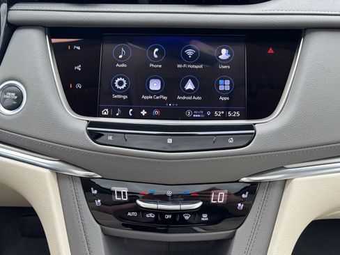 Used 2021 Cadillac XT5 Premium Luxury AWD/4WD image 9
