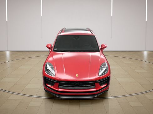 New 2026 Porsche Macan AWD/4WD image 37