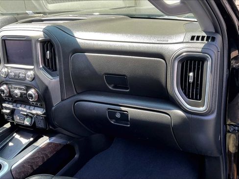 Used 2023 GMC Sierra 2500 Denali w/ Denali Ultimate Package image 13