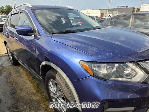 Used 2018 Nissan Rogue SV AWD/4WD image 7