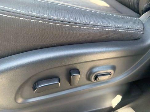 Certified 2024 Nissan Titan SV w/ SV Bronze Edition Package image 15