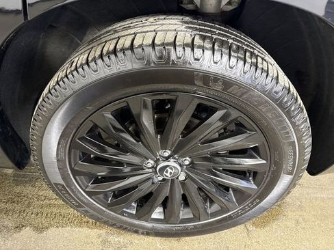 Used 2024 Hyundai Palisade Calligraphy image 5