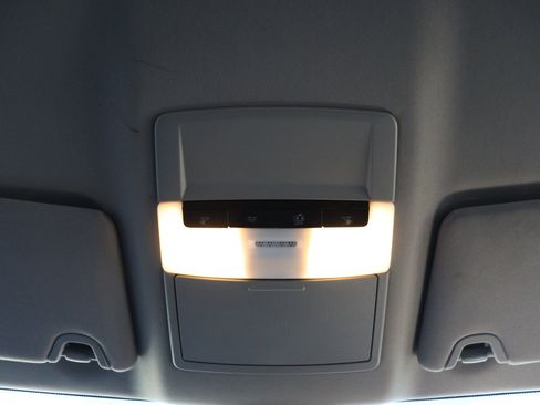 Used 2024 Nissan Altima 2.5 SV image 32