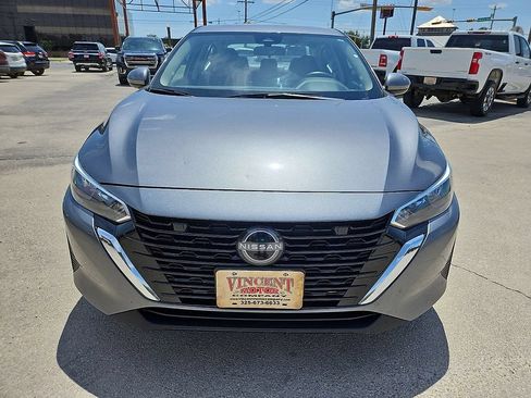 Used 2024 Nissan Sentra S FWD image 12