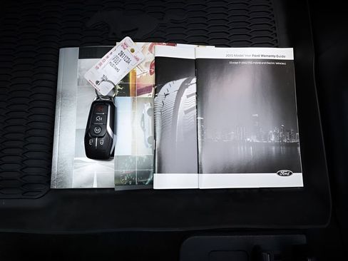 Used 2015 Ford Mustang Coupe RWD image 39