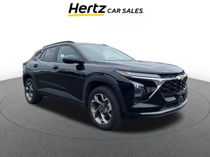 Used 2025 Chevrolet Trax LT w/ LT Convenience Package