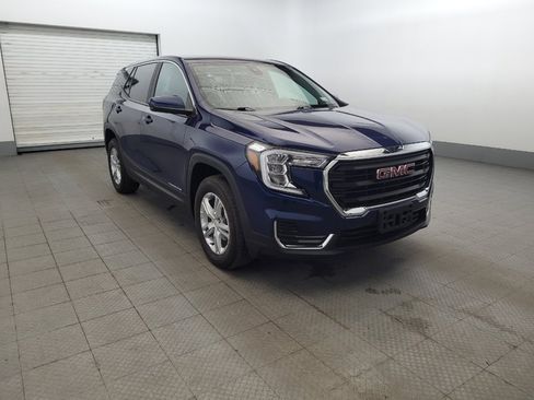 Used 2023 GMC Terrain SLE AWD/4WD image 13