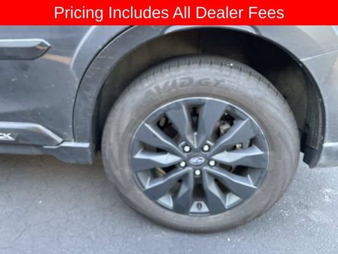 Used 2024 Subaru Outback Onyx Edition AWD/4WD image 3