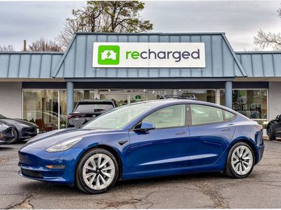 Used 2021 Tesla Model 3 Standard Range Plus