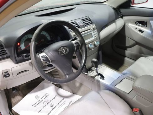 Used 2007 Toyota Camry XLE FWD image 14