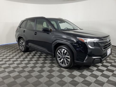 Used 2025 Subaru Forester Touring w/ Protection Package AWD/4WD image 2
