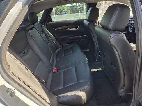 Used 2017 Cadillac XTS Luxury FWD image 15