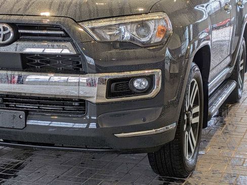 Used 2024 Toyota 4Runner Limited AWD/4WD image 17
