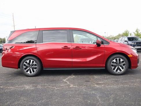 New 2026 Honda Odyssey EX-L image 4