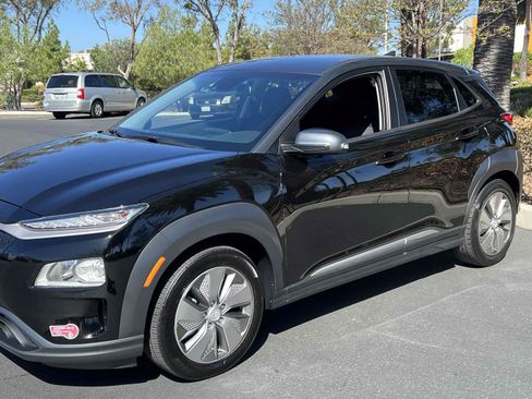 Used 2021 Hyundai Kona SEL w/ Cargo Package FWD image 51