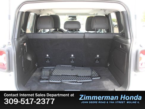 Used 2023 Jeep Renegade Limited w/ Sun/Sound Group AWD/4WD image 6