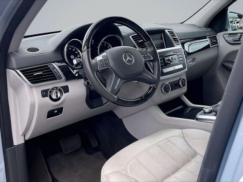 Used 2015 Mercedes-Benz GL 450 4MATIC w/ Lighting Package image 14