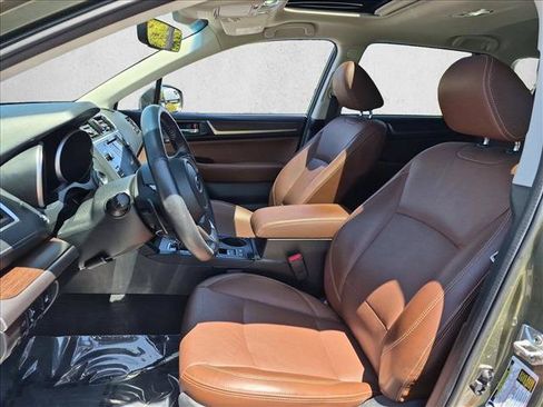 Used 2019 Subaru Outback 3.6R Touring w/ Popular Package #3A AWD/4WD image 17