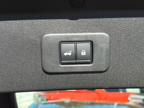 New 2026 Nissan Leaf Platinum+ w/ Cargo Package (Platinum+) image 24