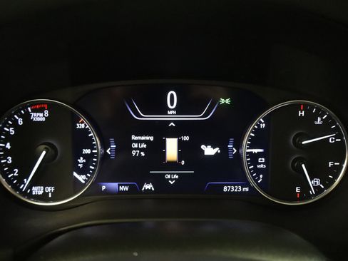 Used 2023 Buick Enclave Avenir w/ Avenir Technology Package image 18