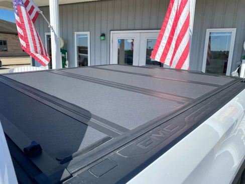 Used 2021 GMC Sierra 1500 AT4 w/ AT4 Premium Package image 36