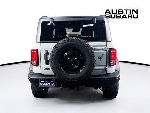 Used 2021 Ford Bronco Black Diamond image 6