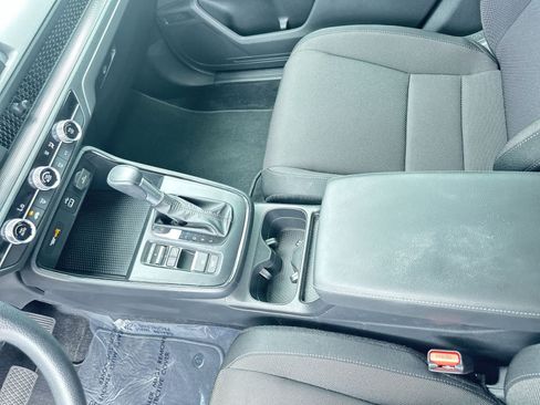 Used 2025 Honda CR-V LX image 20
