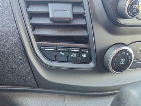 New 2025 Ford Transit 150 Low Roof image 30