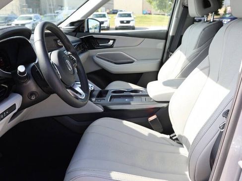 Used 2026 Acura MDX w/ Technology Package AWD/4WD image 13