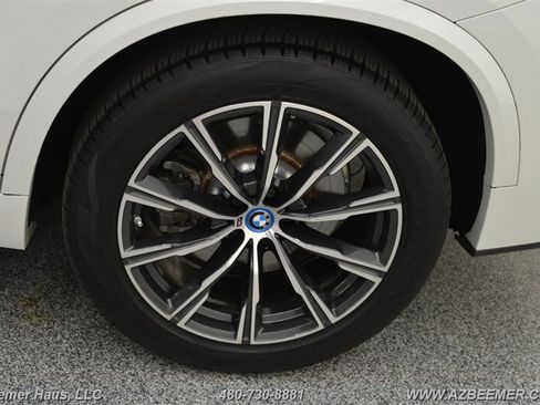 Used 2024 BMW X5 xDrive50e w/ M Sport Package image 48