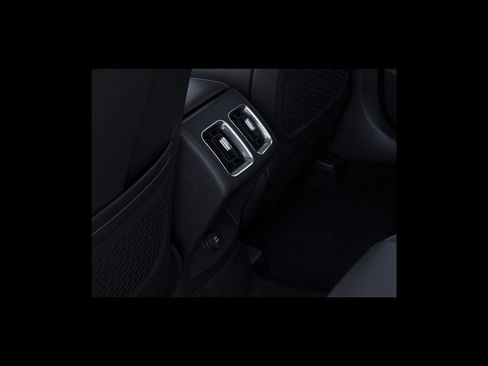 Used 2025 Kia Sorento EX w/ Panoramic Sunroof Package image 26