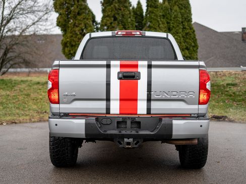 Used 2019 Toyota Tundra SR5 w/ Convenience Package image 6