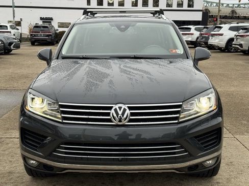 Used 2016 Volkswagen Touareg Executive image 8