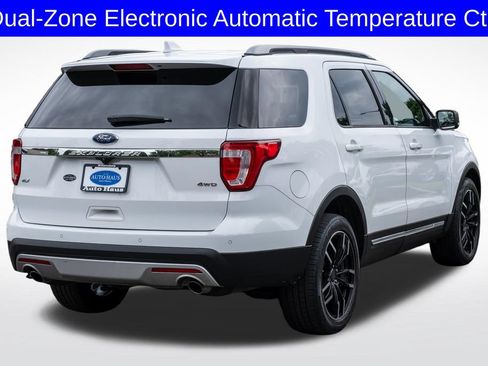 Used 2017 Ford Explorer XLT w/ Equipment Group 202A AWD/4WD image 8