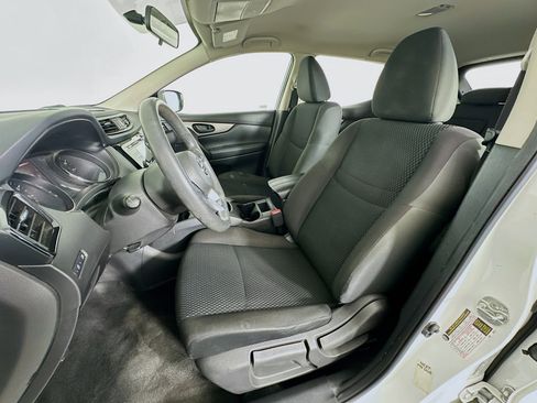 Used 2018 Nissan Rogue Sport S w/ S Appearance Package FWD image 13