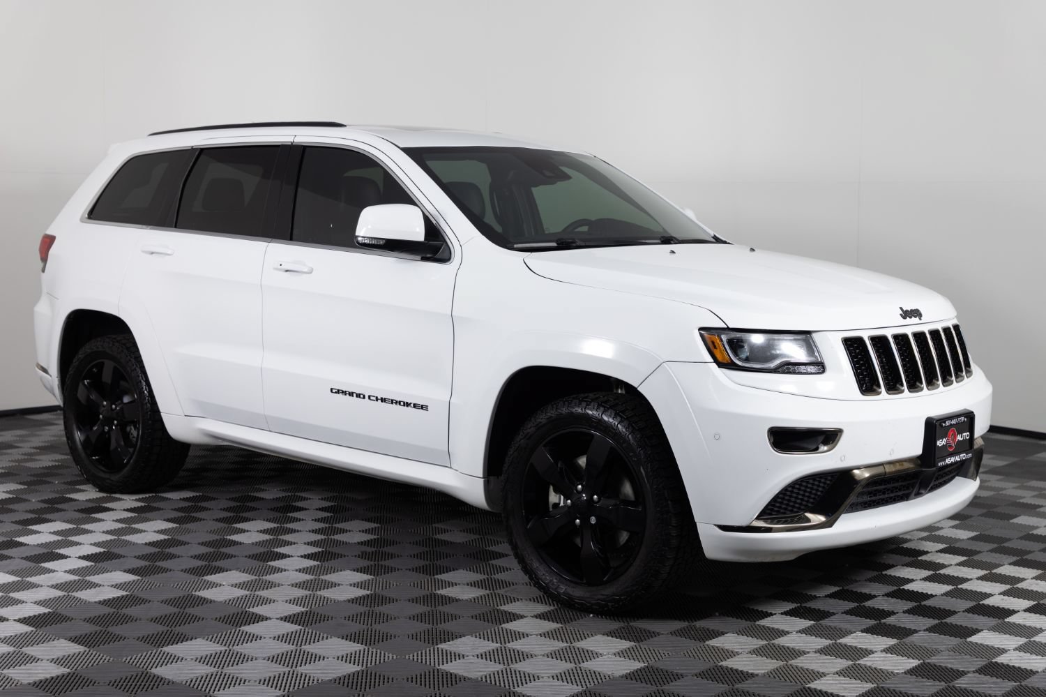 Used 2016 Jeep Grand Cherokee High Altitude AWD/4WD image 10