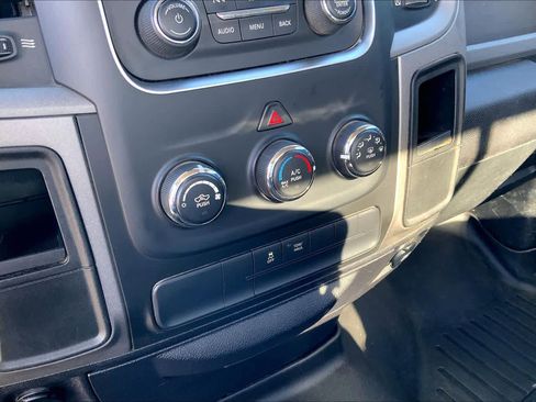 Used 2014 RAM 1500 Tradesman w/ Power & Remote Entry Group image 25