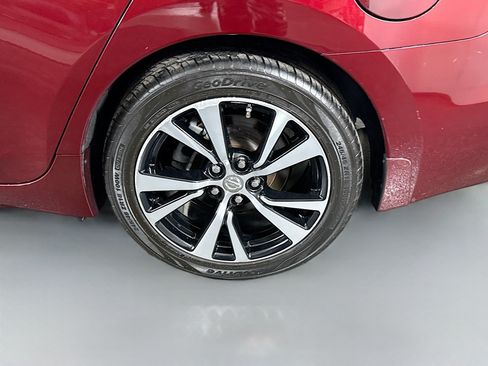 Used 2018 Nissan Maxima 3.5 SV FWD image 37