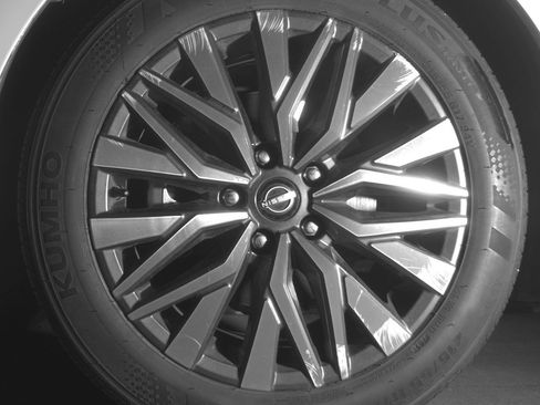 Used 2025 Nissan Altima 2.5 SV image 12