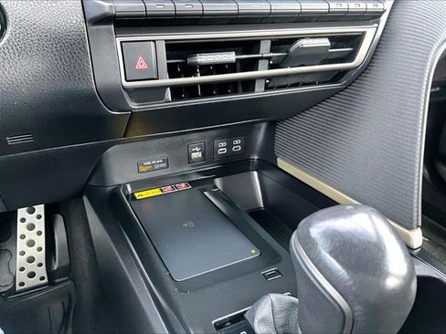 Used 2025 Toyota Camry SE w/ Multimedia Upgrade Package FWD image 23