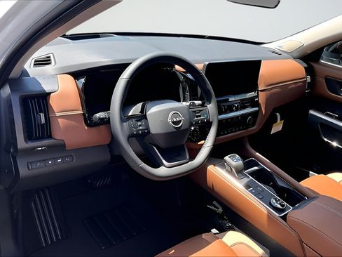 New 2026 Nissan Pathfinder Platinum AWD/4WD image 7