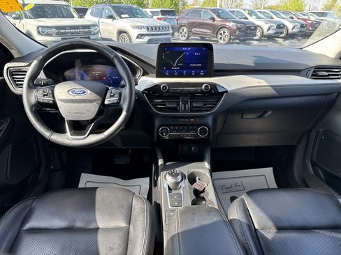 Used 2021 Ford Escape SEL w/ Technology Package AWD/4WD image 15